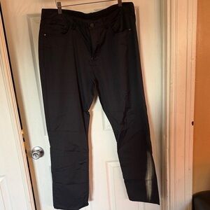 Men’s English Laundry black pants